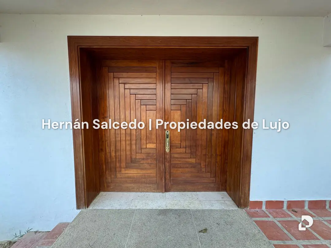 Casa en La Lagunita, Caracas – 2