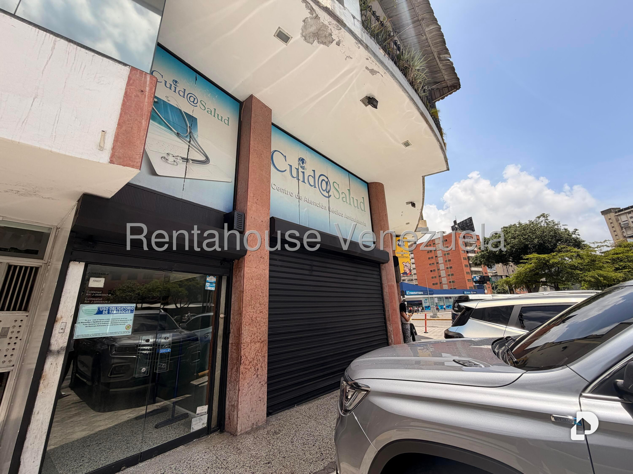 Local comercial en La Carlota, Caracas – 2