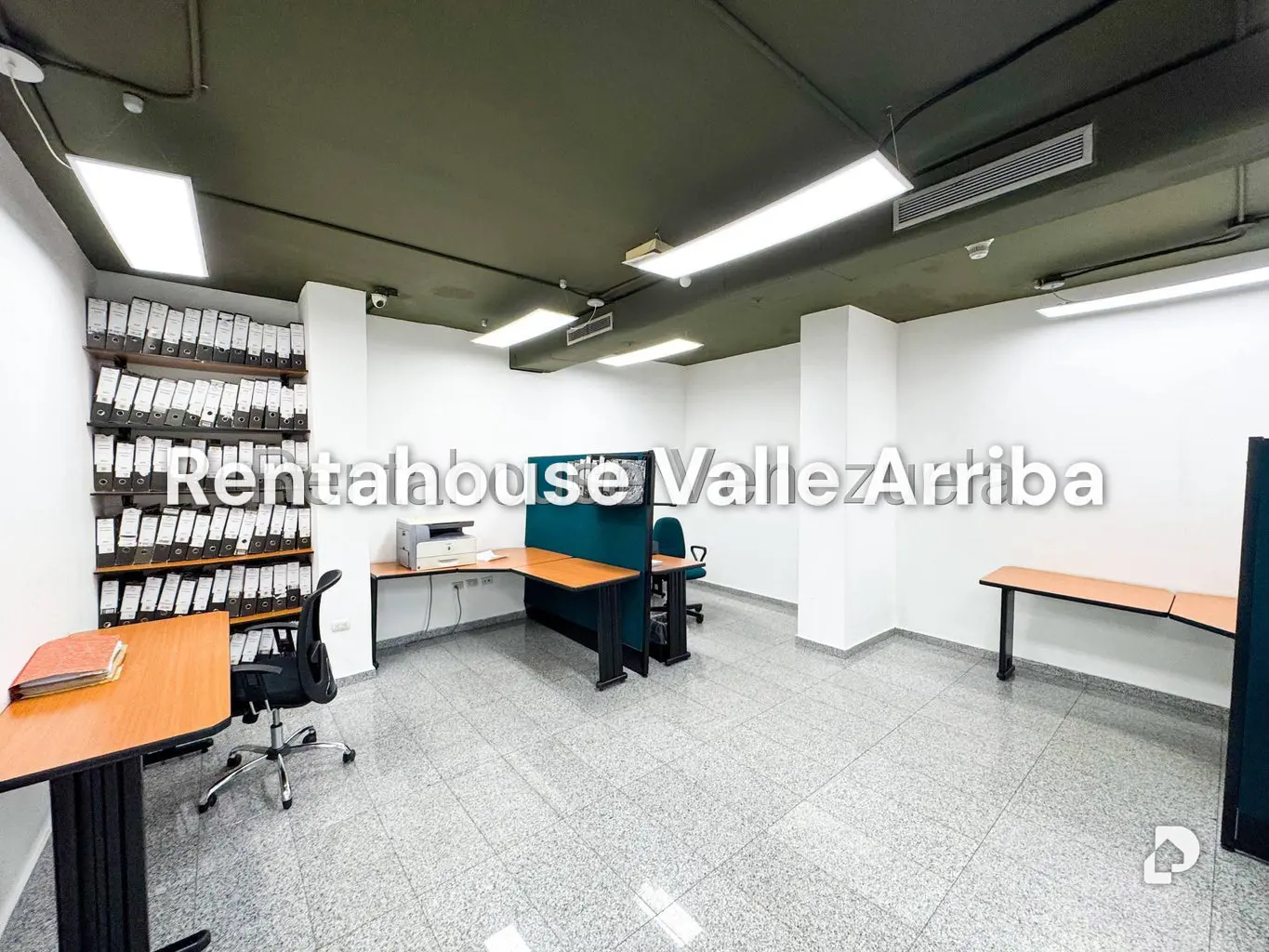 Local comercial en Altamira, Caracas – 26