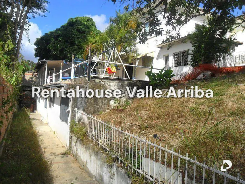 Casa en Charallavito, Caracas – 19