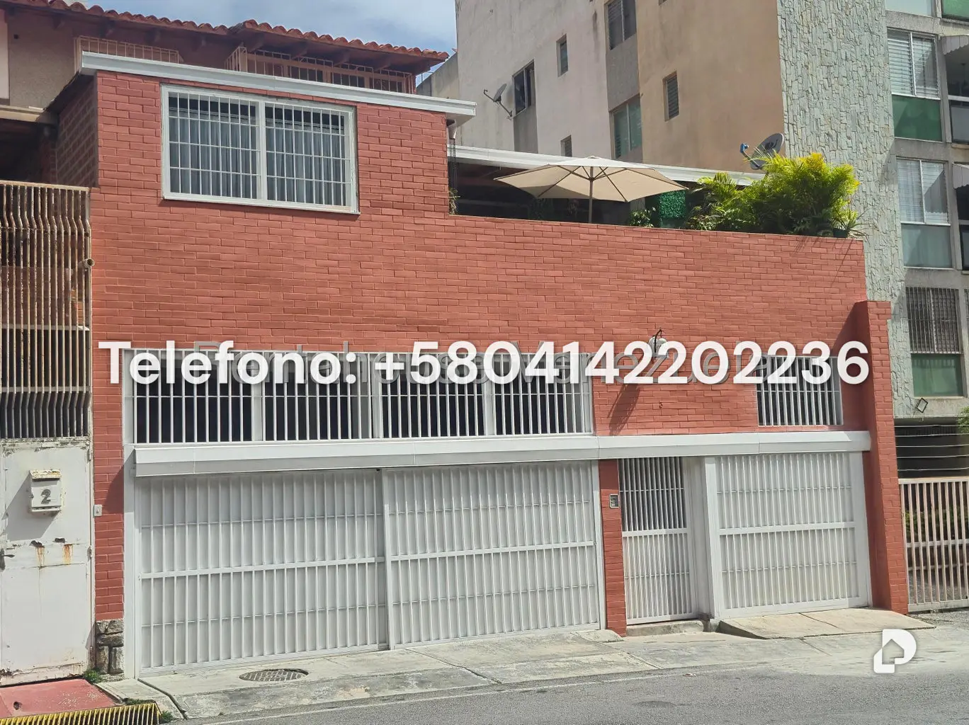 Casa en Cumbres de Curumo, Caracas – 29