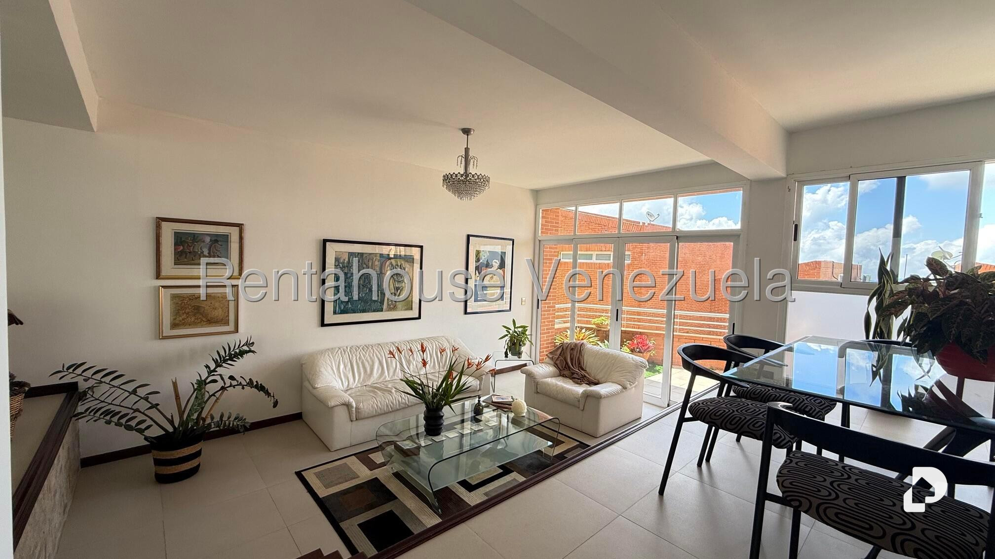 Townhouse en Loma Linda, Caracas – 1