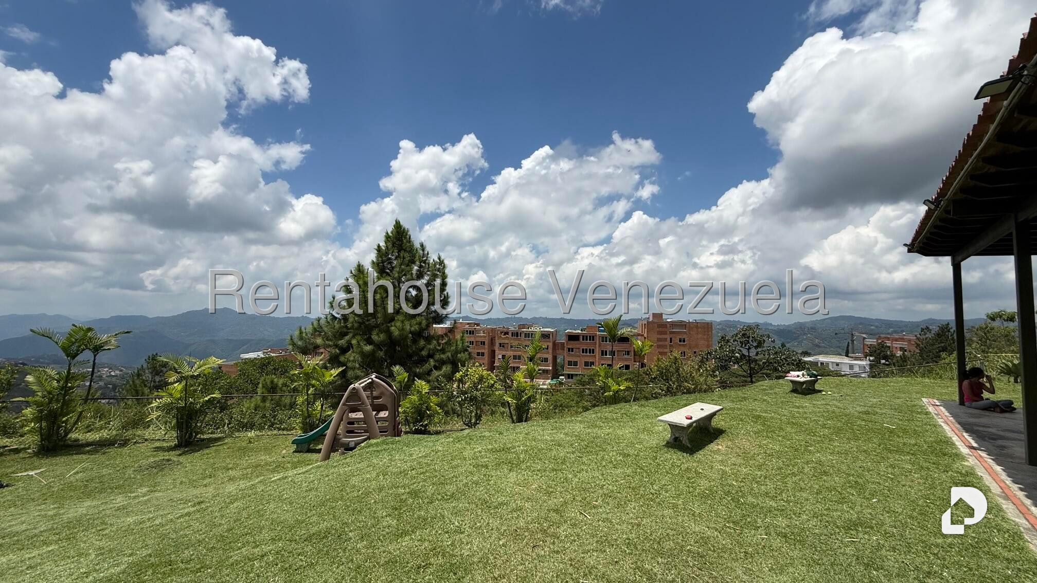 Townhouse en Loma Linda, Caracas – 41