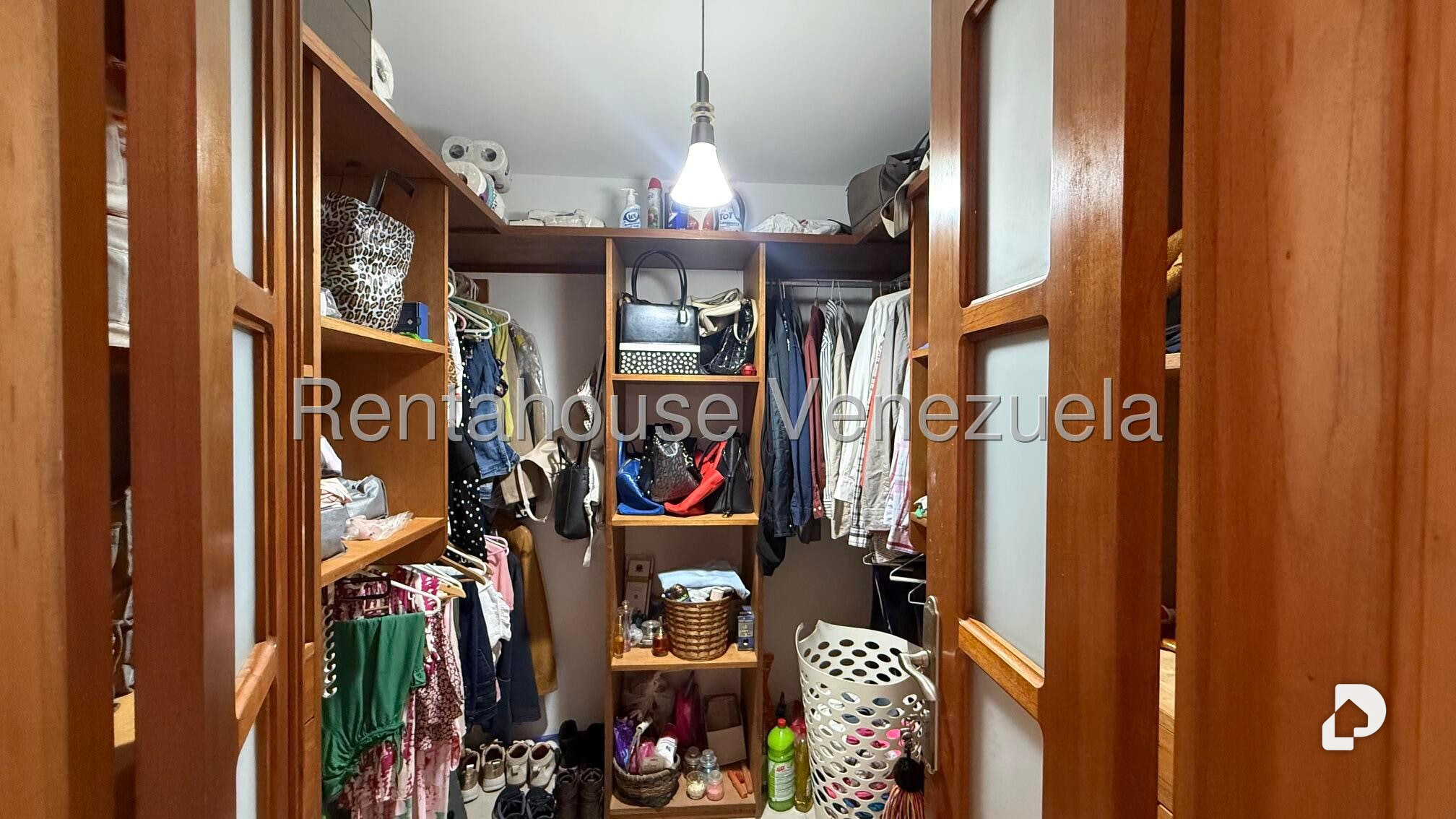 Townhouse en Loma Linda, Caracas – 21