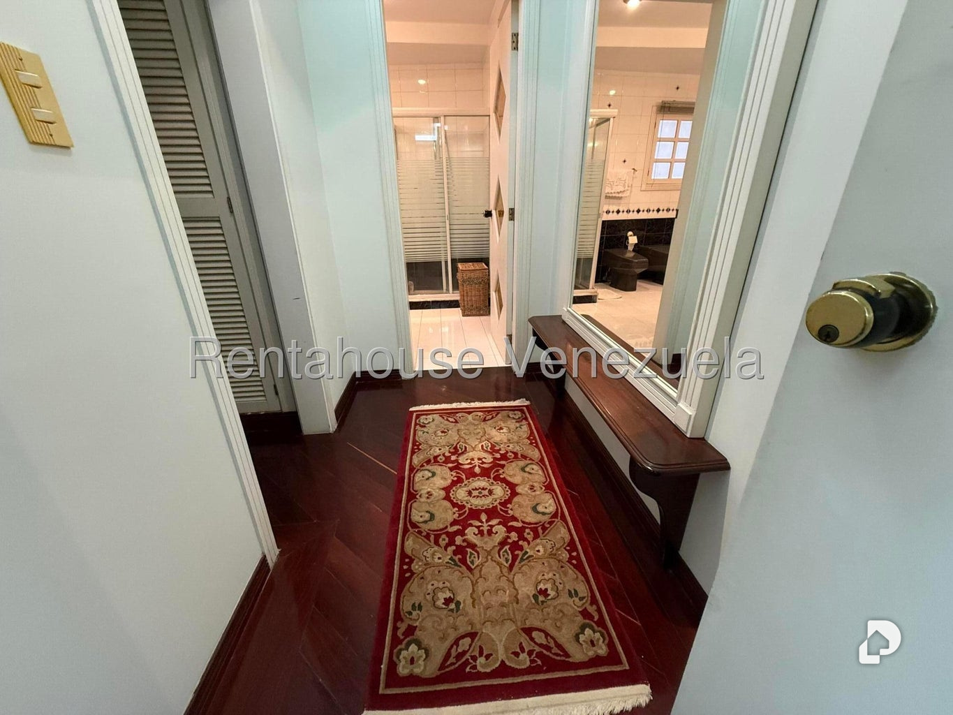 Casa en Los Samanes, Caracas – 29