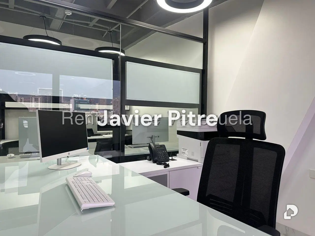 Oficina en Chuao, Caracas – 11