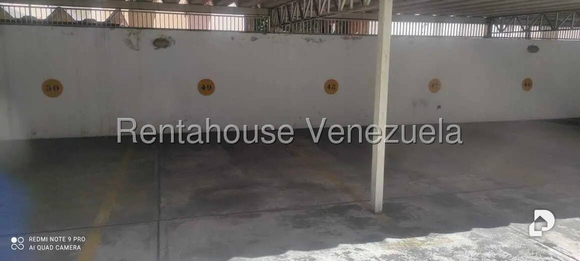 Apartamento en La Campiña, Caracas – 24