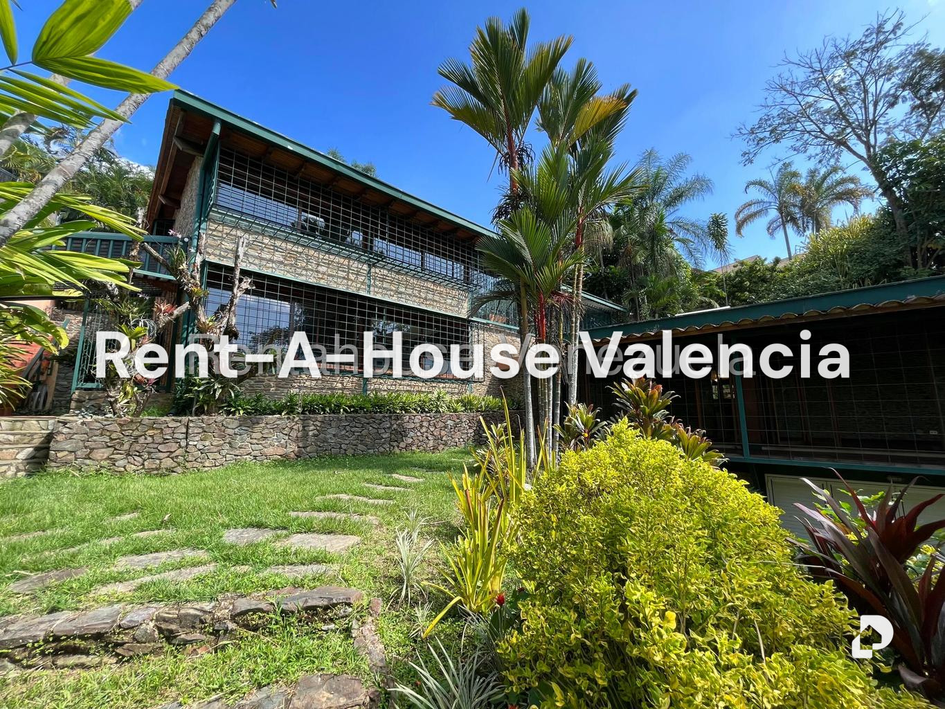 Casa en Guataparo Country Club, Valencia – 48