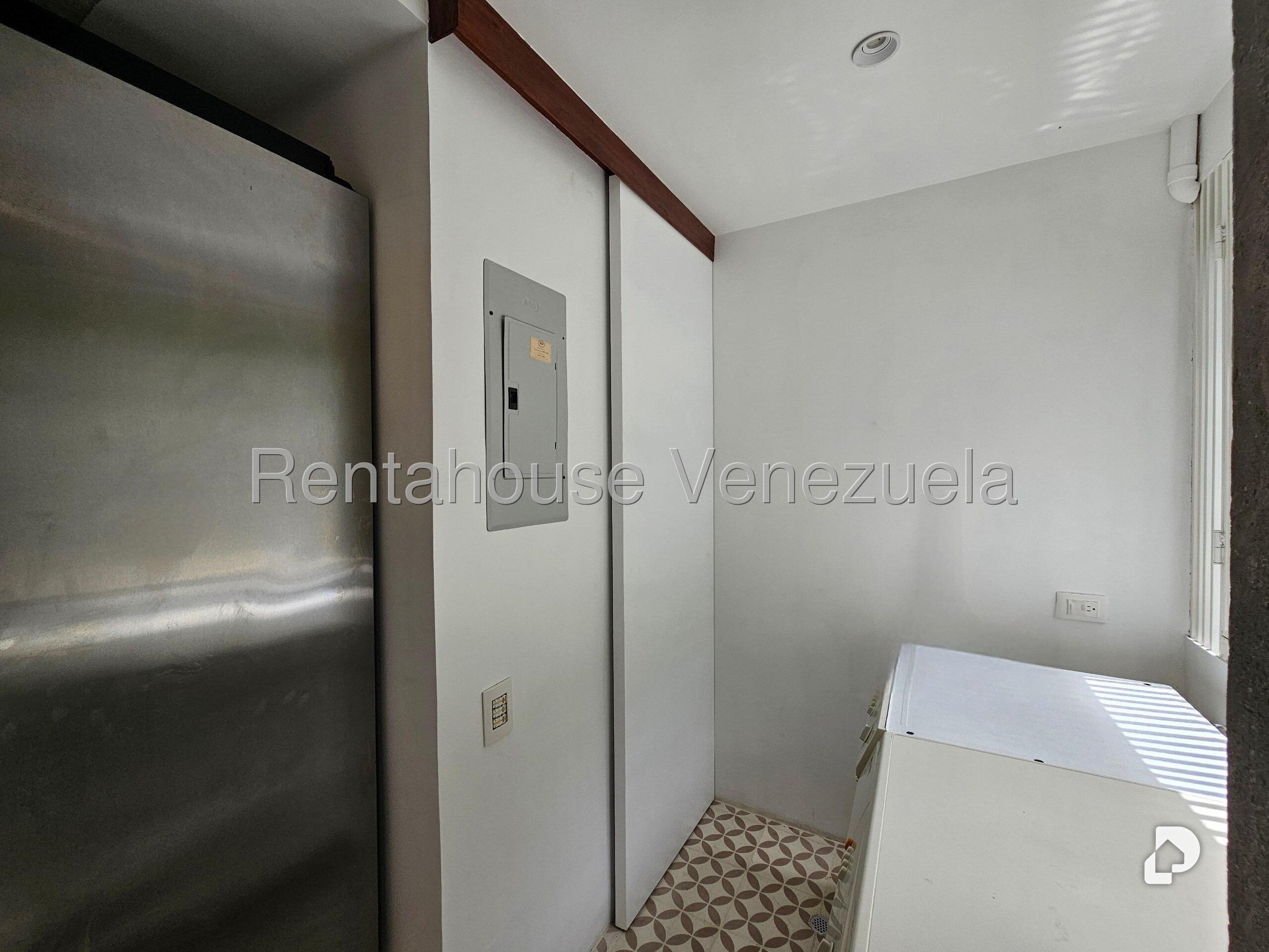 Apartamento en San Román, Caracas – 26
