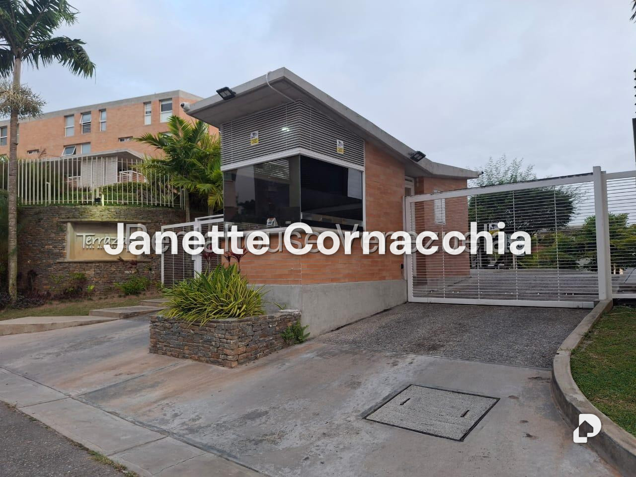 Apartamento en Alto Hatillo, Caracas – 1