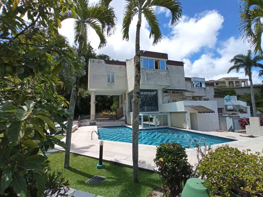 Casa en Cerro Verde, Caracas - 1