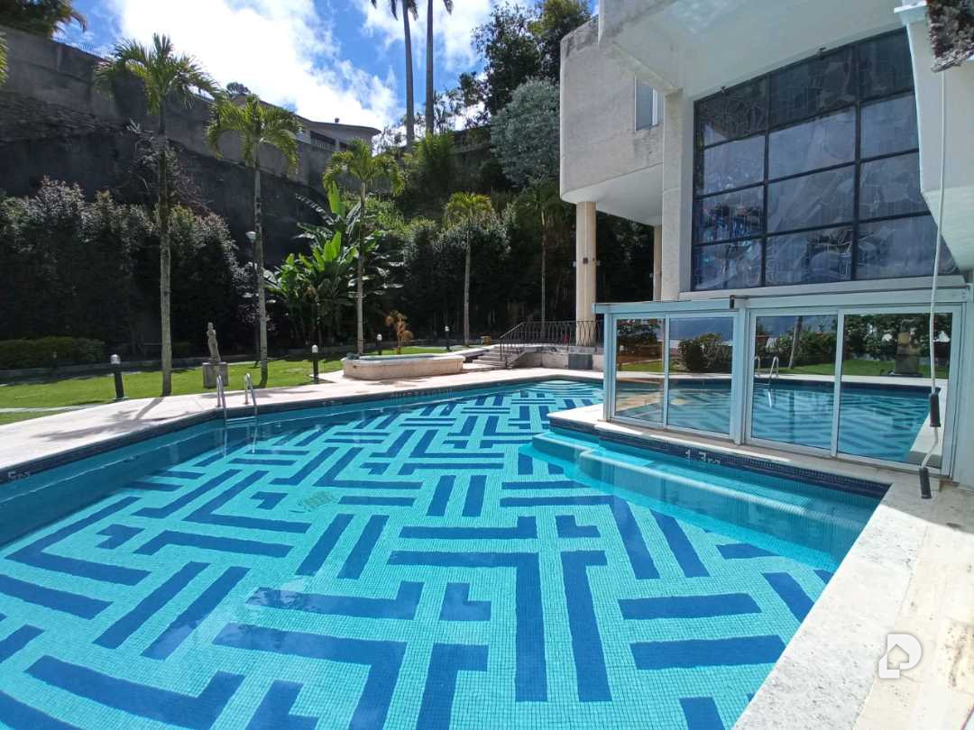Casa en Cerro Verde, Caracas – 28