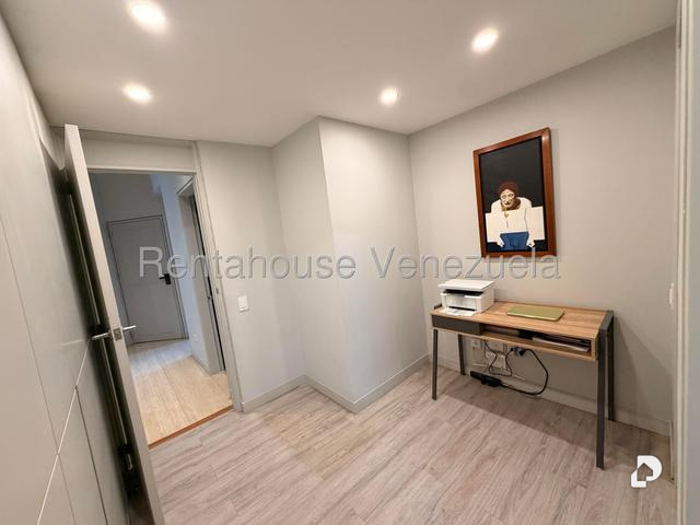 Apartamento en Lomas de Las Mercedes, Caracas – 10