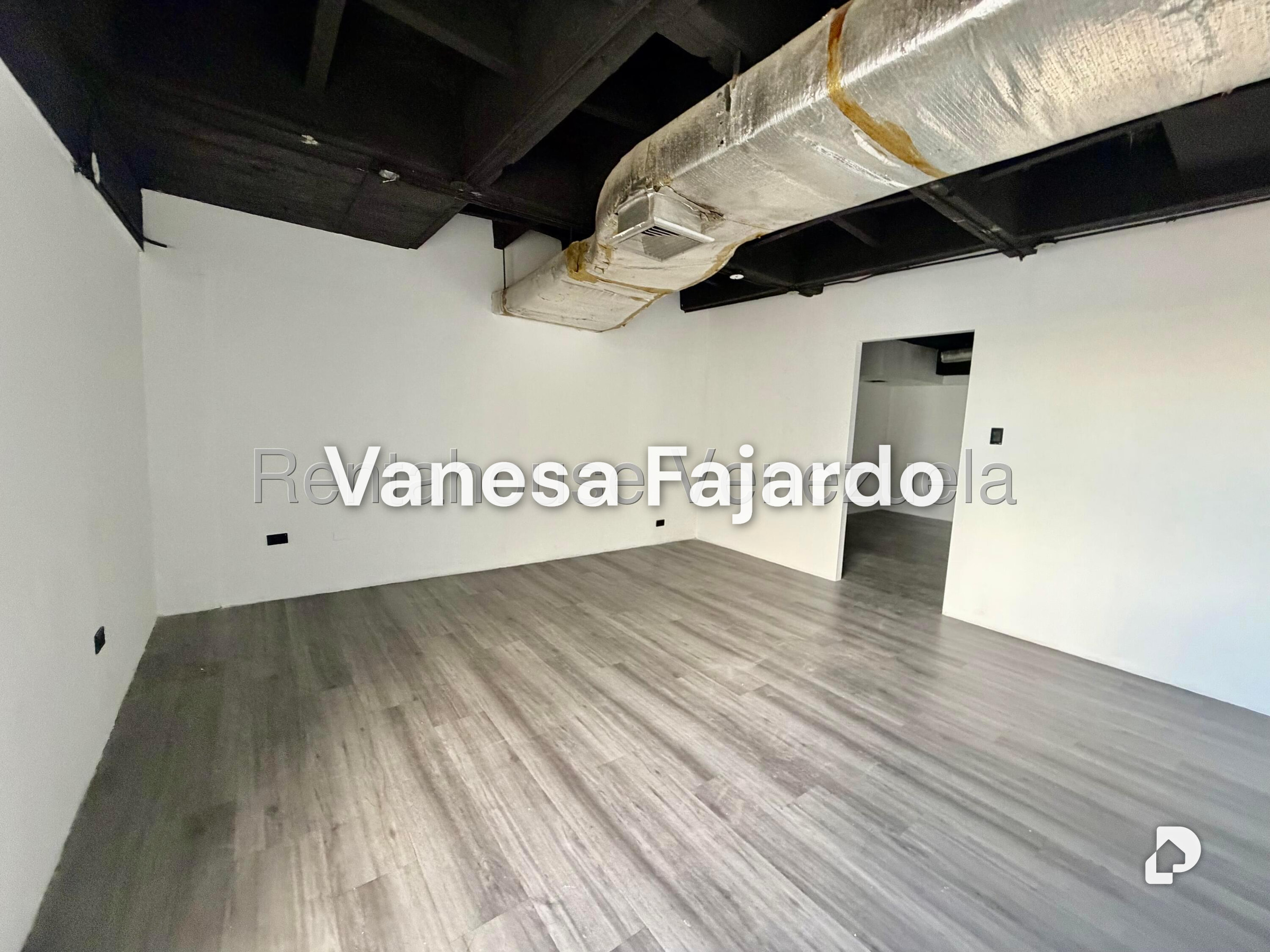 Office in Chuao, Caracas – 18