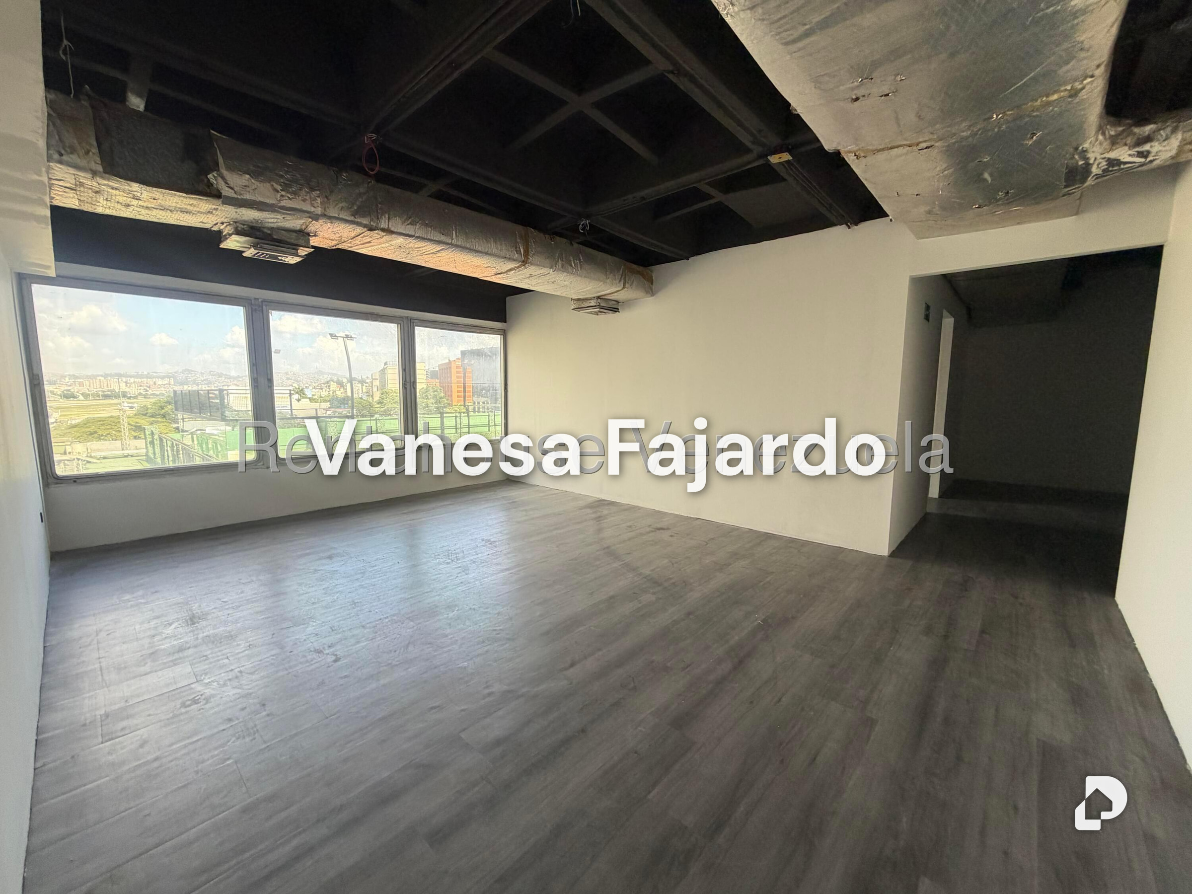 Office in Chuao, Caracas – 9