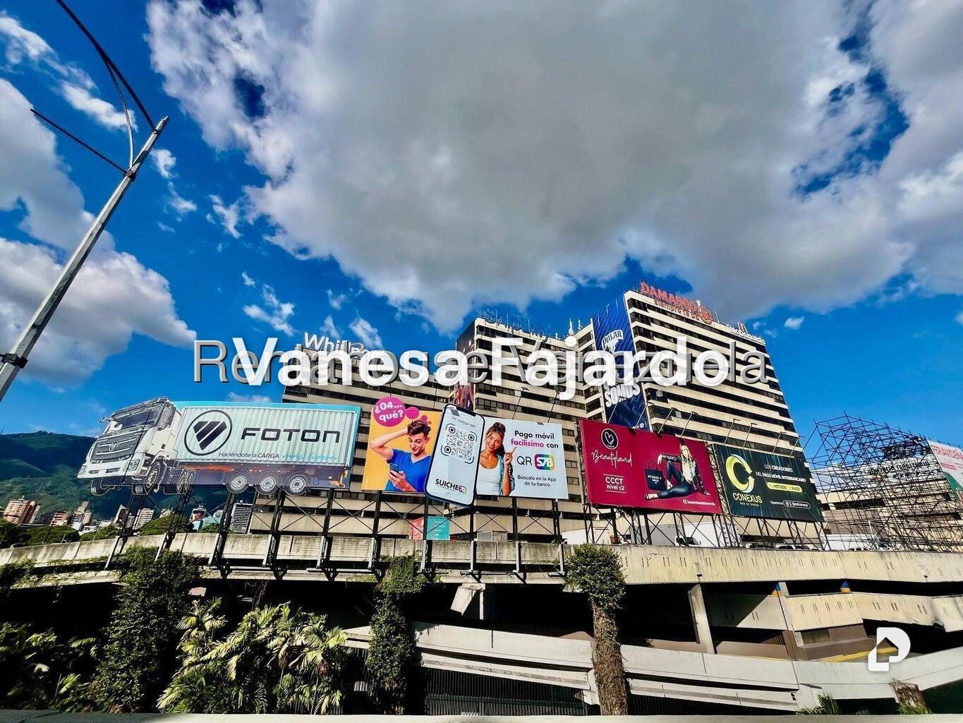 Office in Chuao, Caracas – 1