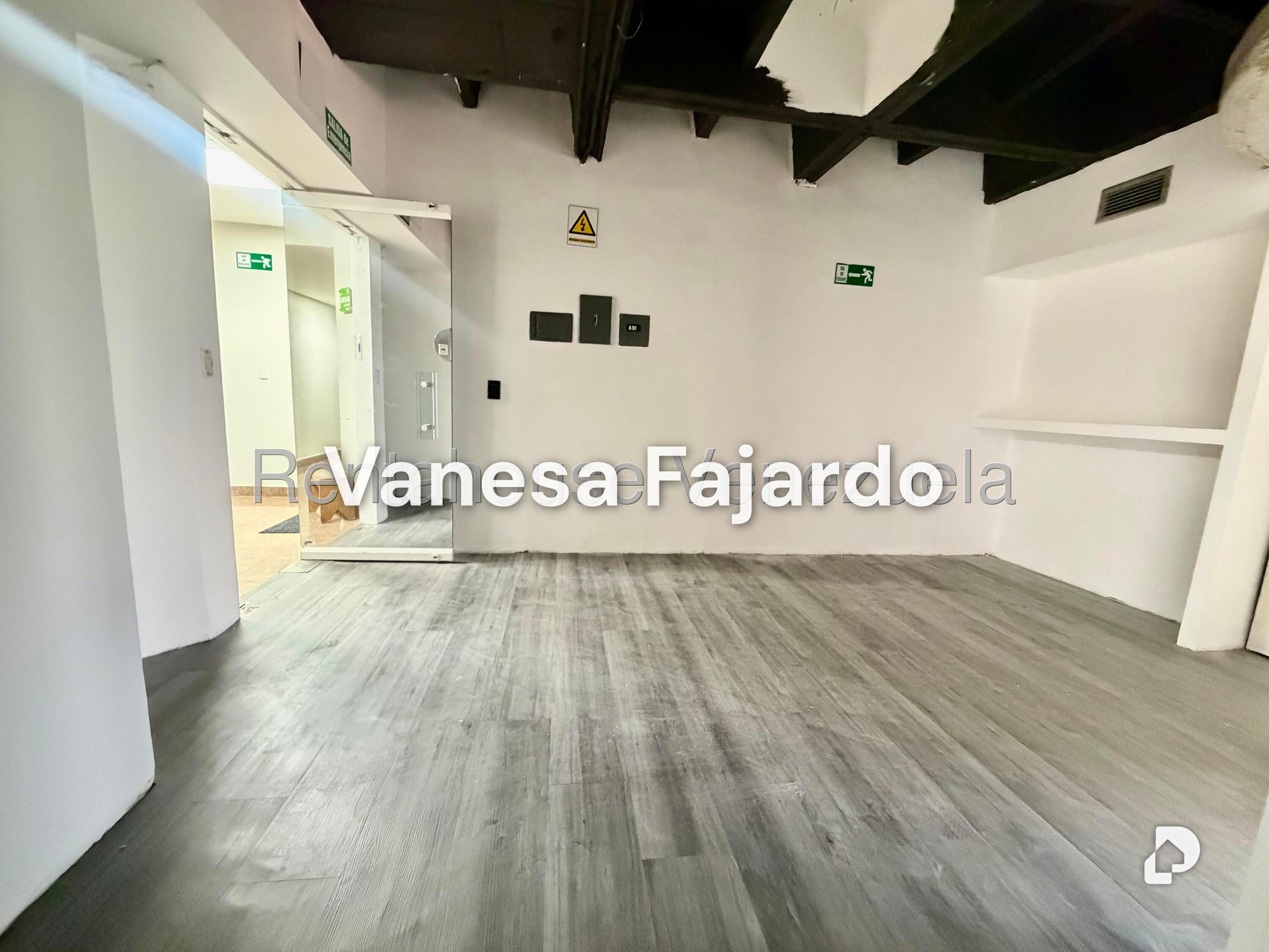 Office in Chuao, Caracas – 7