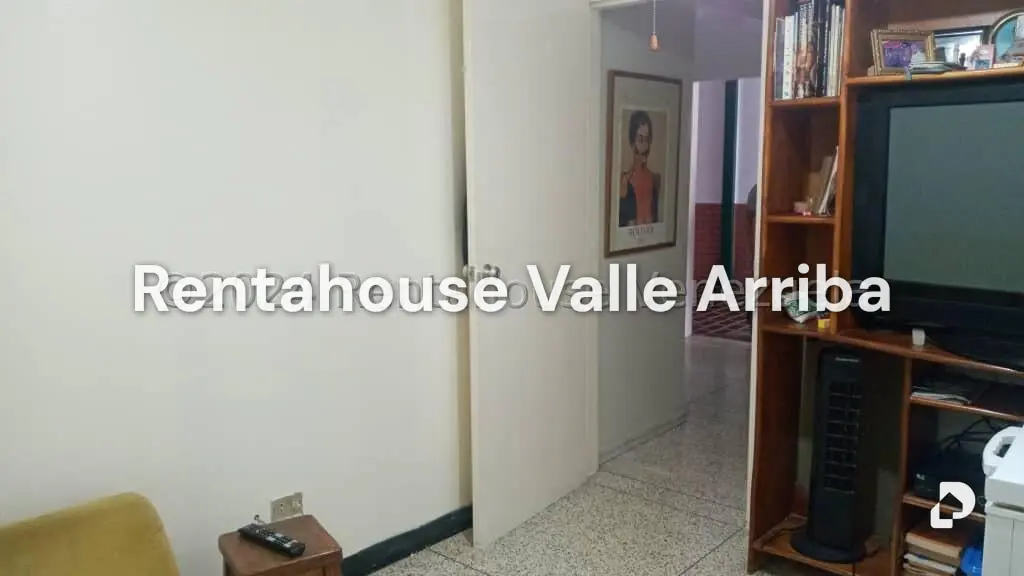 Casa en Lomas De La Trinidad, Caracas – 10