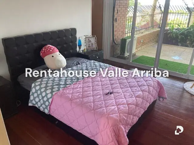 Apartamento en Lomas de La Lagunita, Caracas – 15