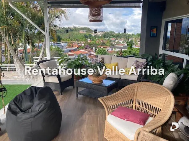 Apartamento en Lomas de La Lagunita, Caracas – 30