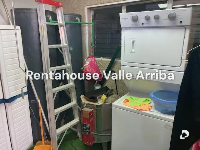Apartamento en Lomas de La Lagunita, Caracas – 13