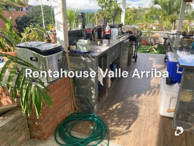 Apartamento en Lomas de La Lagunita, Caracas – 26
