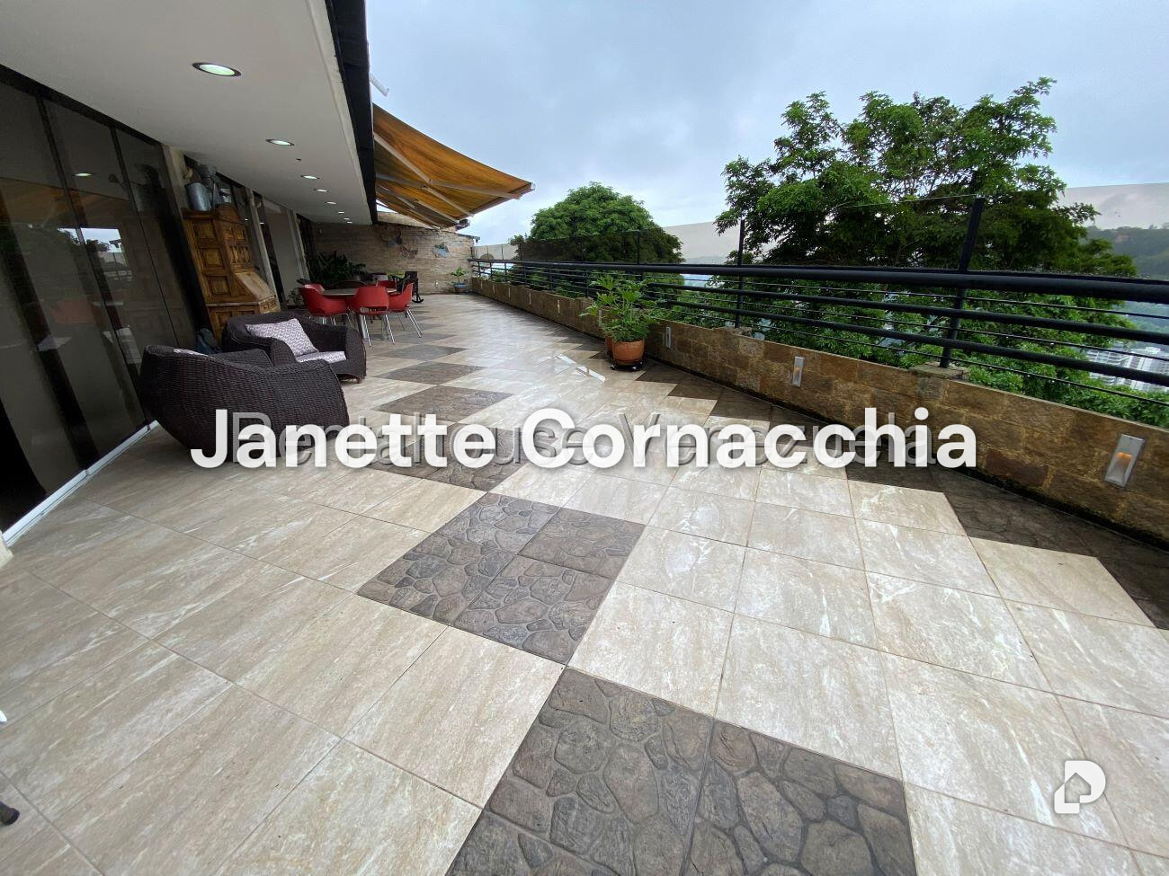 Apartamento en Alto Hatillo, Caracas – 12