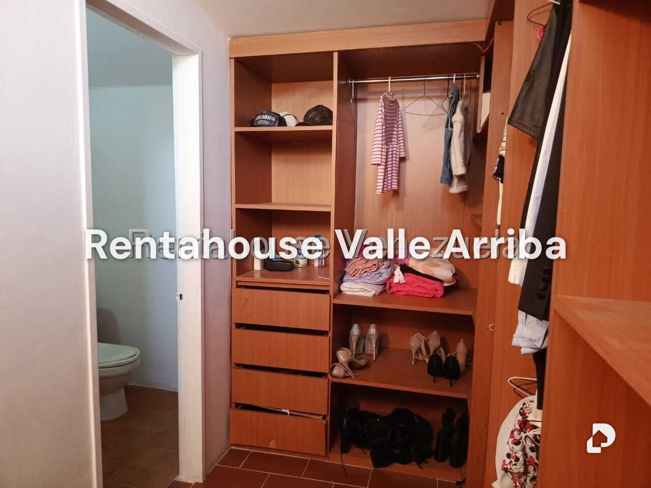 Apartamento en Nueva Casarapa, Guarenas – 25