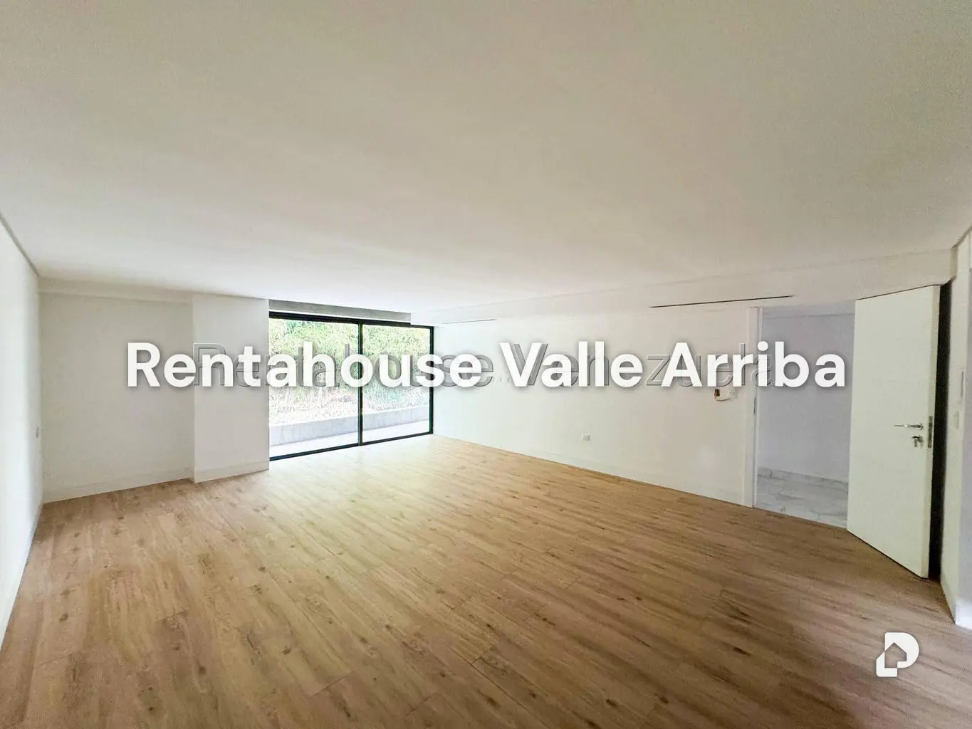 Apartamento en Los Naranjos de las Mercedes, Caracas – 25