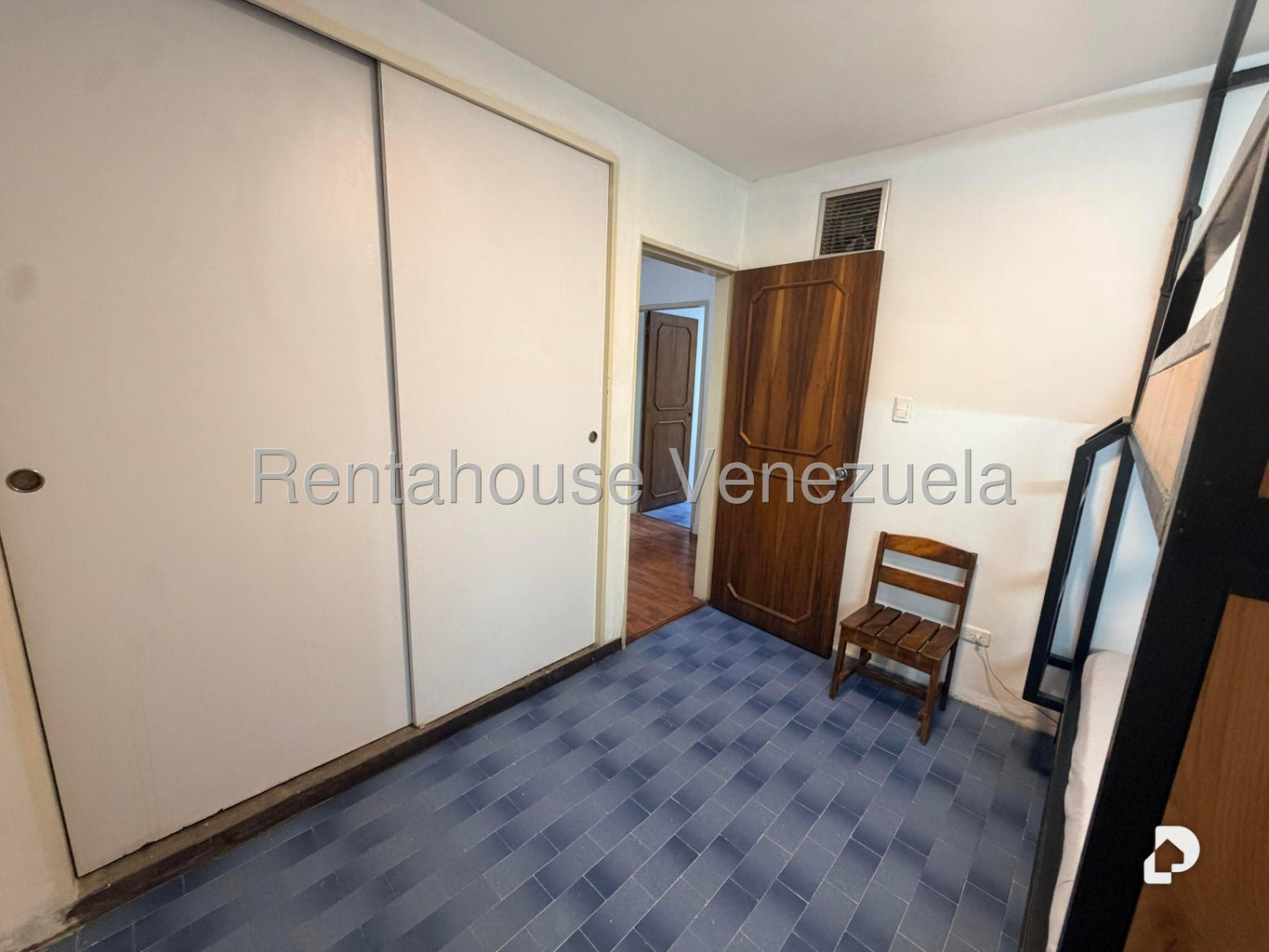 Apartamento en La Urbina, Caracas – 25