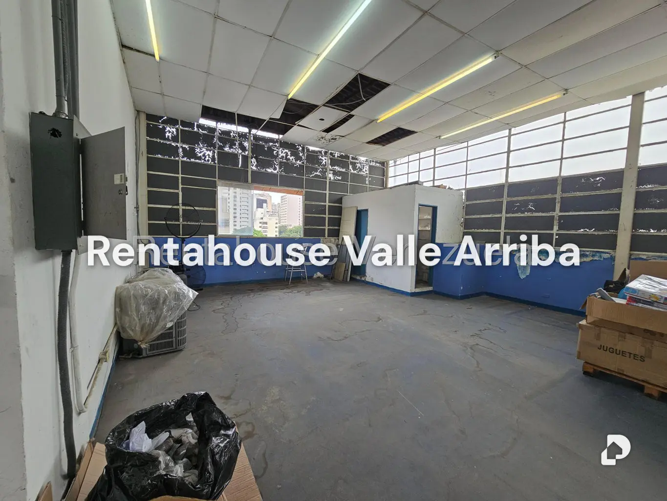 Local comercial en Parroquia Altagracia, Caracas – 11