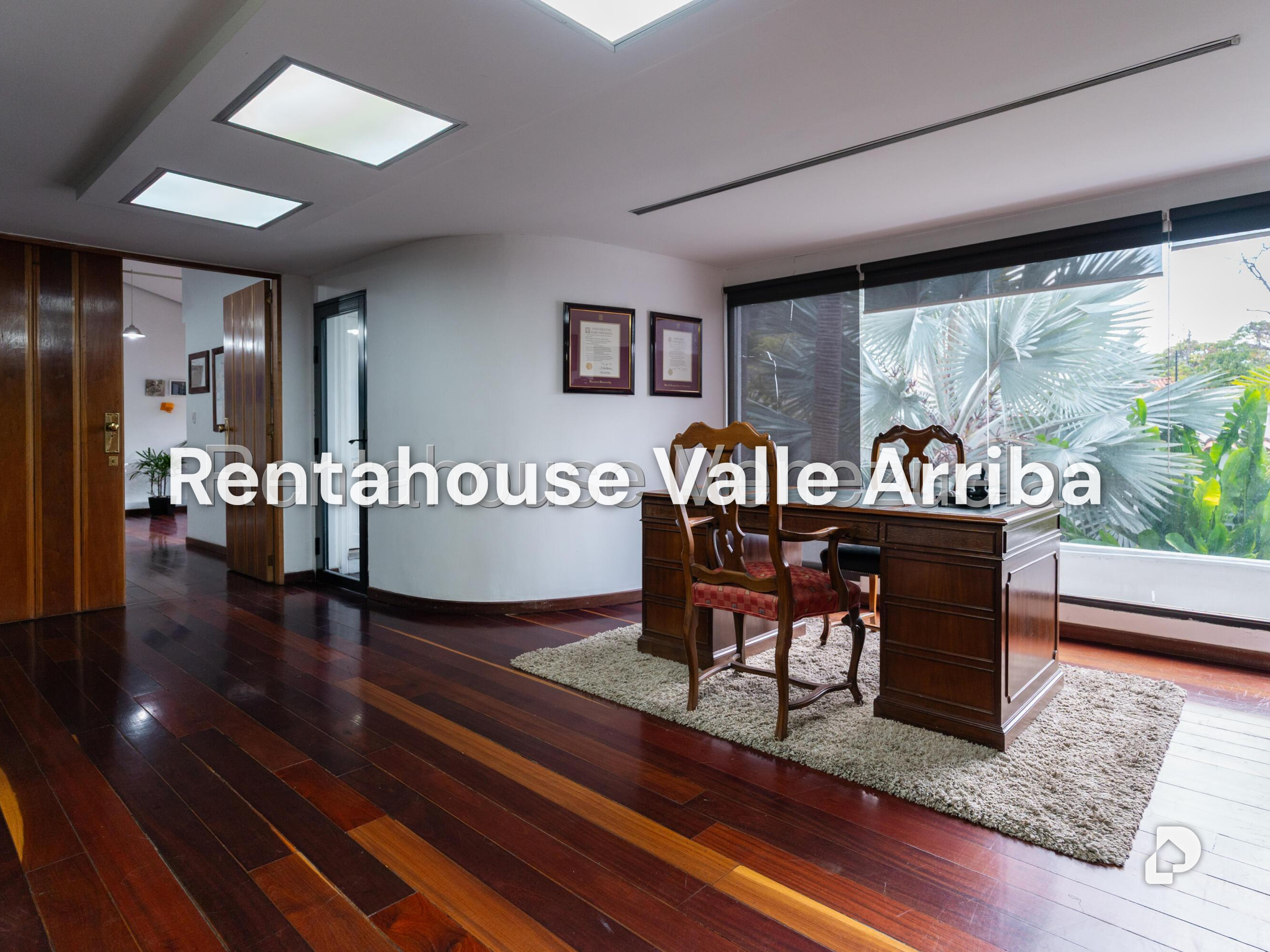 Casa en Altamira, Caracas – 12