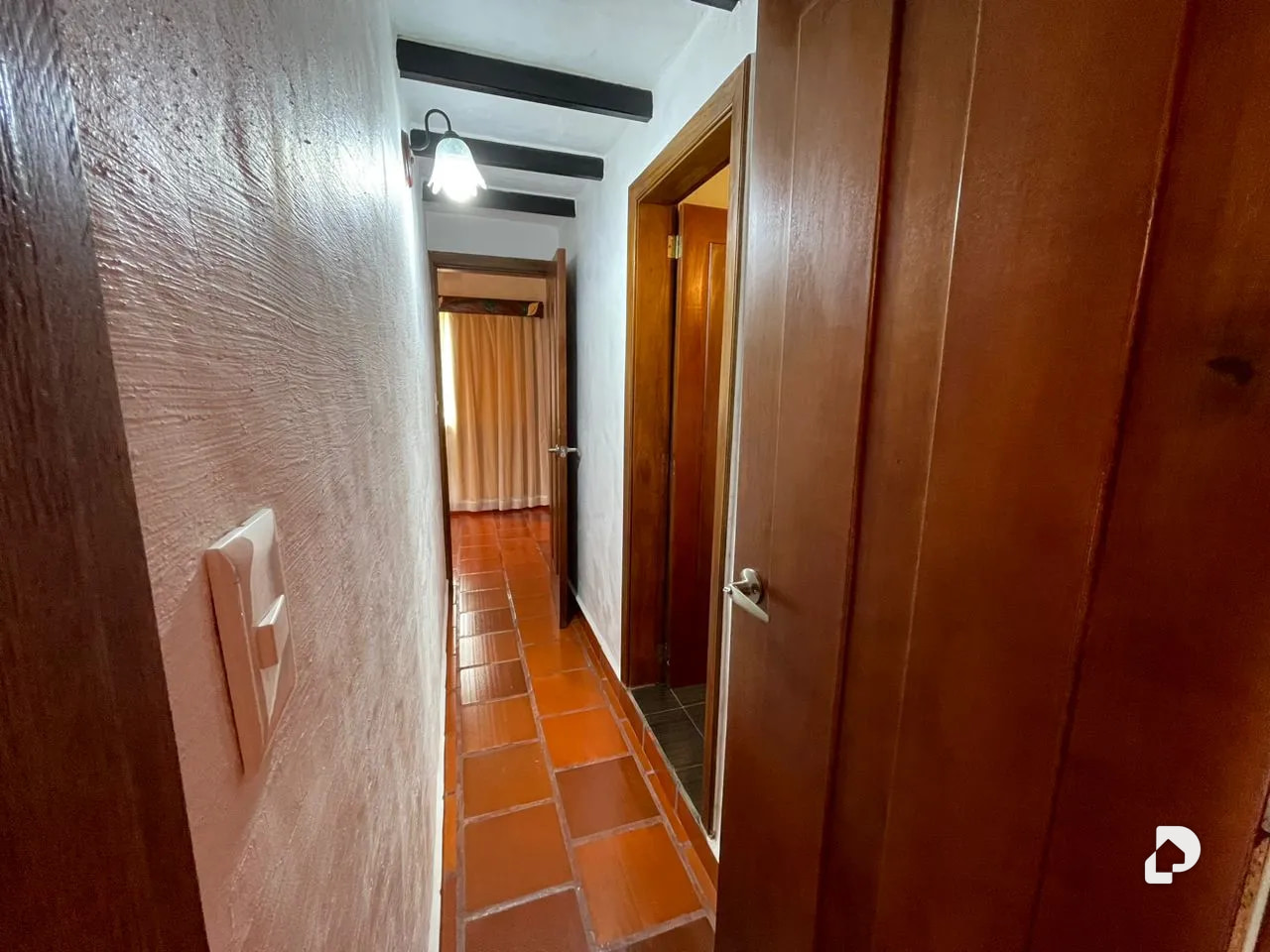 Edificio en Mucunután, Tabay – 40