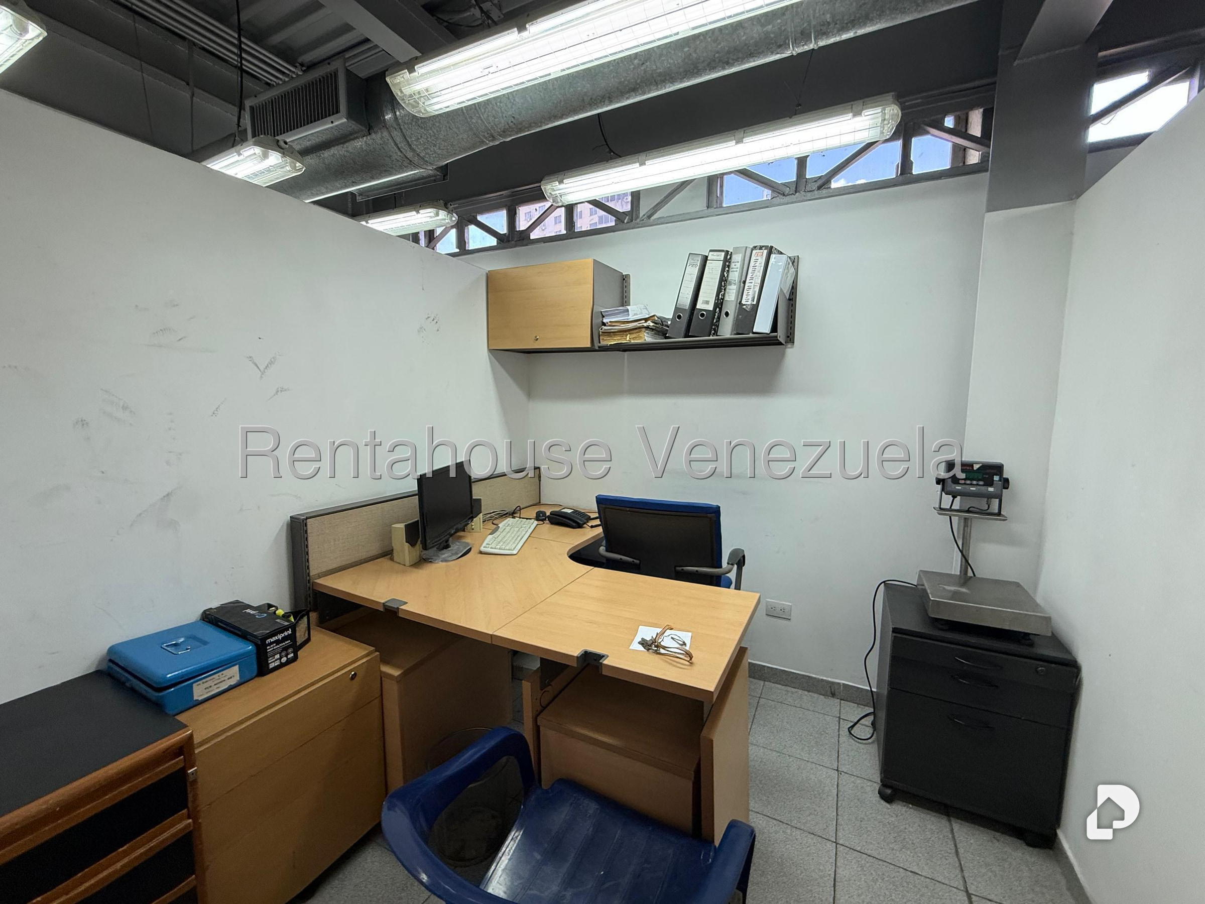 Edificio en Sabana Grande, Caracas – 22