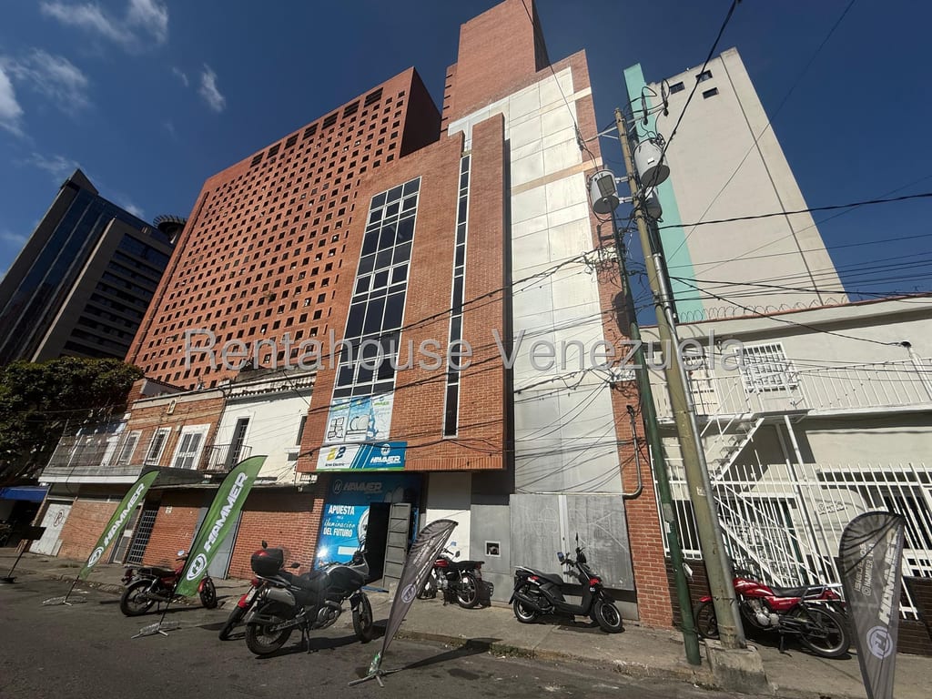 Edificio en Sabana Grande, Caracas