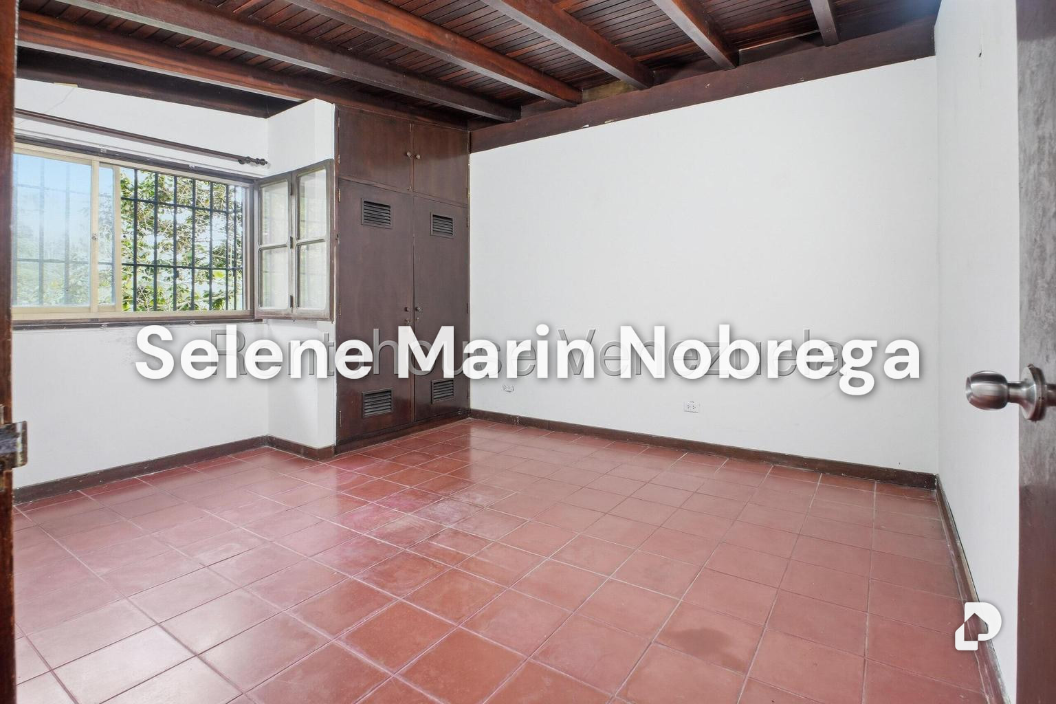 Casa en La Lagunita Country Club, Caracas – 11