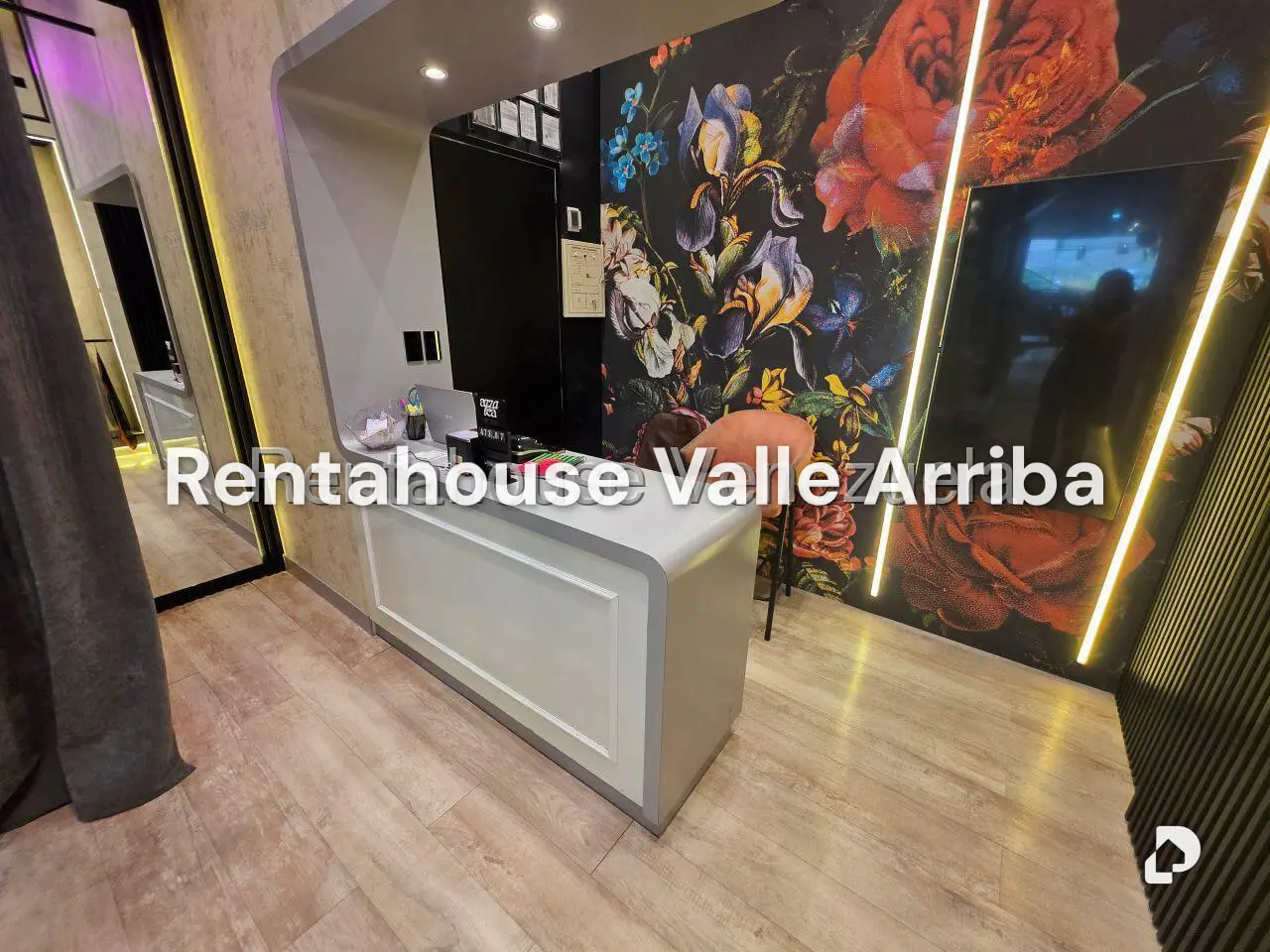 Local comercial en Cerro Verde, Caracas – 10