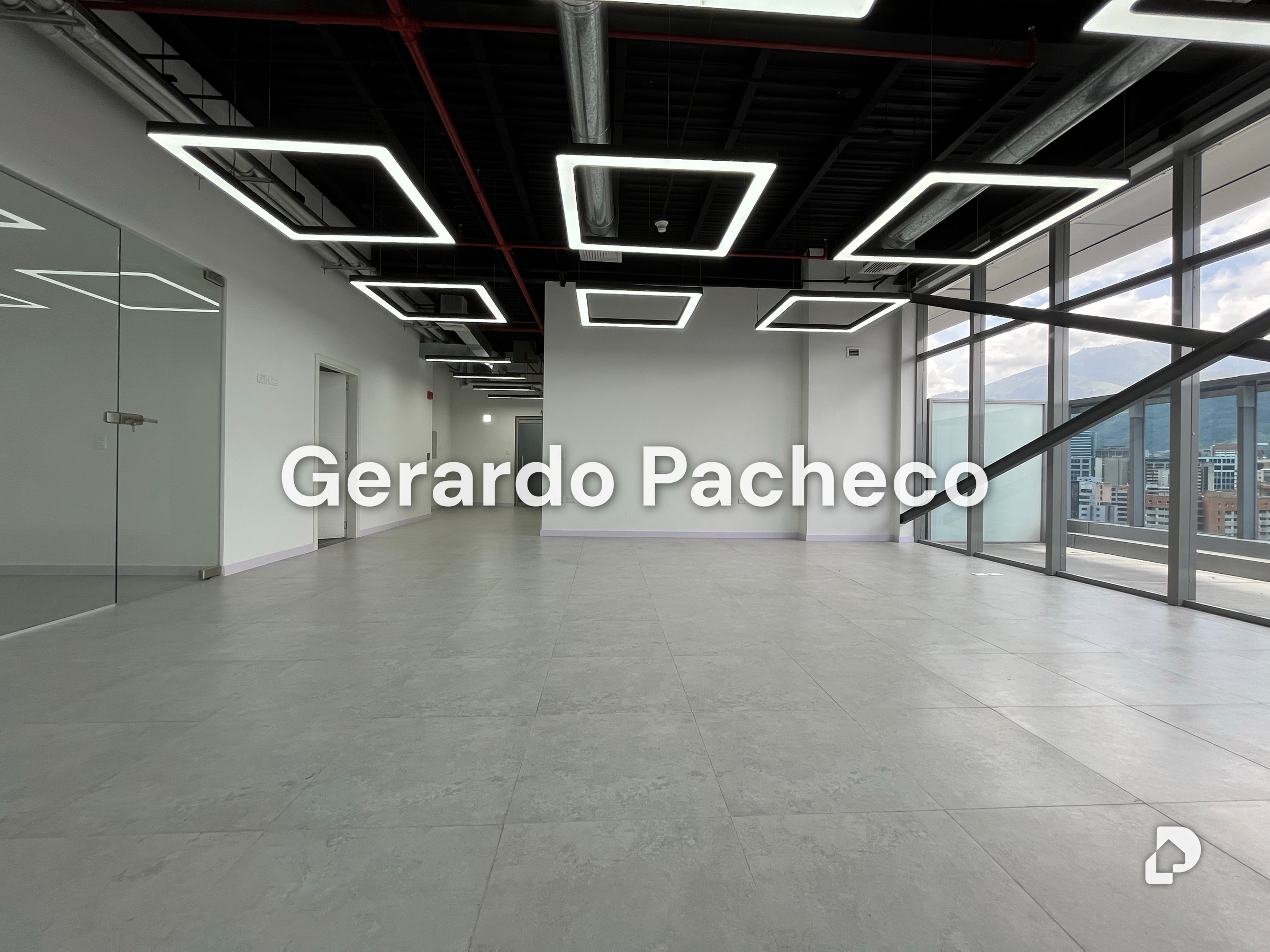 Oficina en Las Mercedes, Caracas – 9