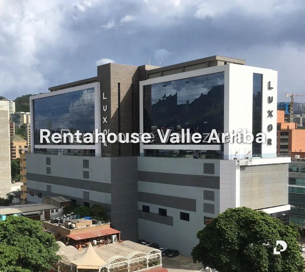 Oficina en Las Mercedes, Caracas – 1