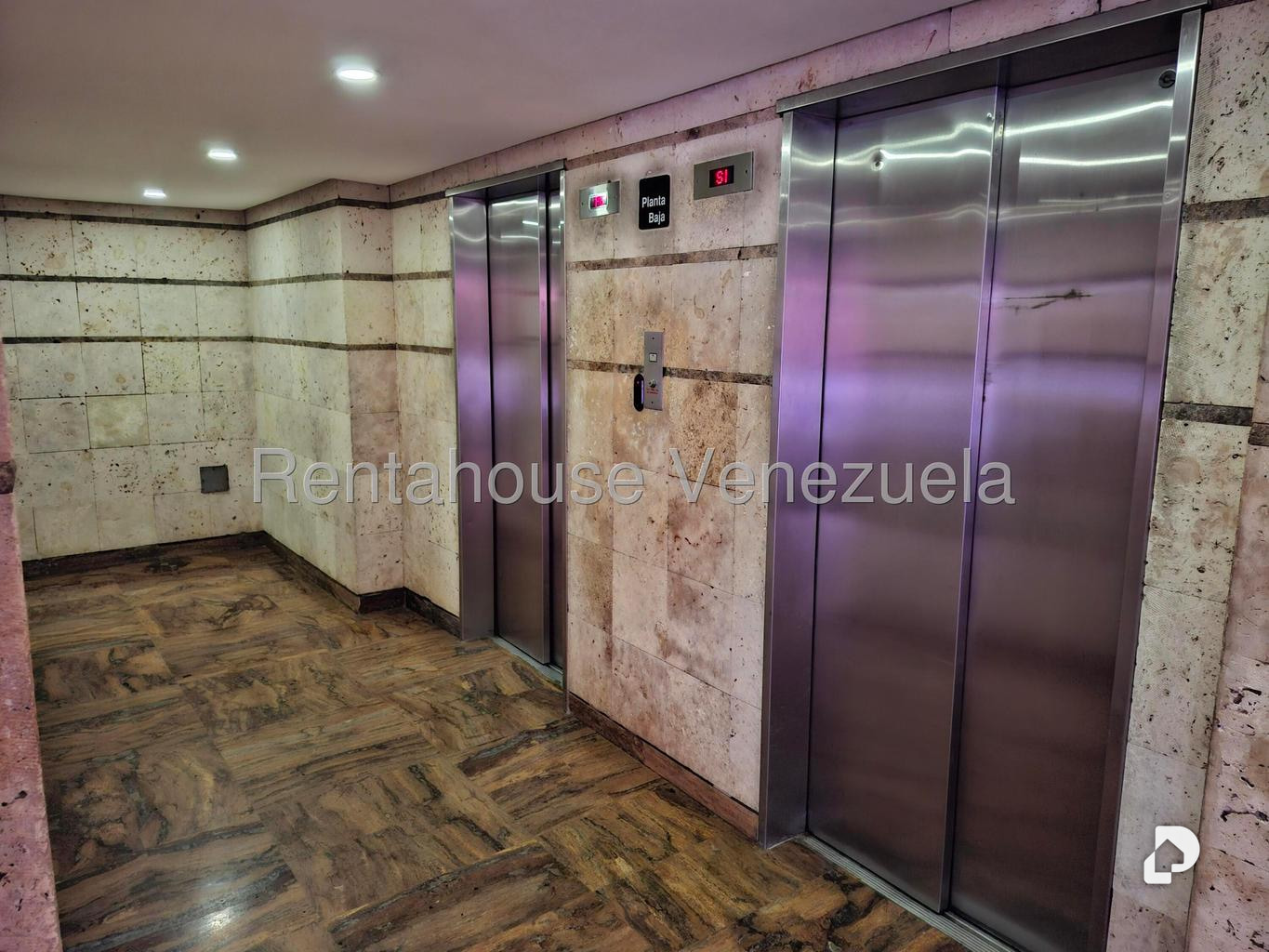 Apartamento en El Rosal, Caracas – 4