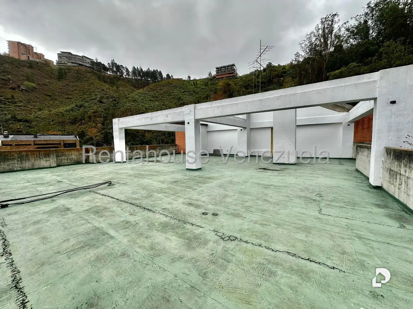 Penthouse en La Lagunita Country Club, Caracas – 25