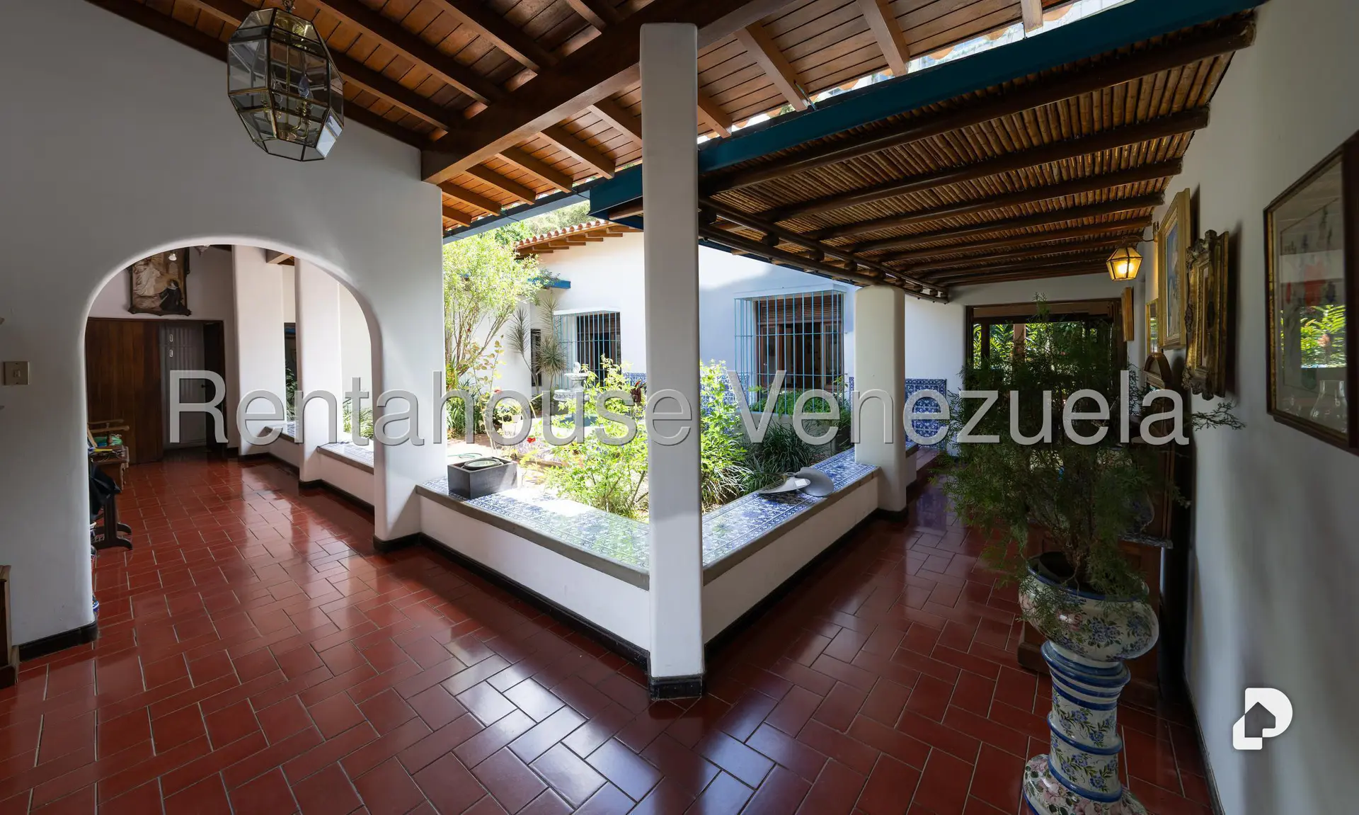 Casa en Cerro Verde, Caracas – 7