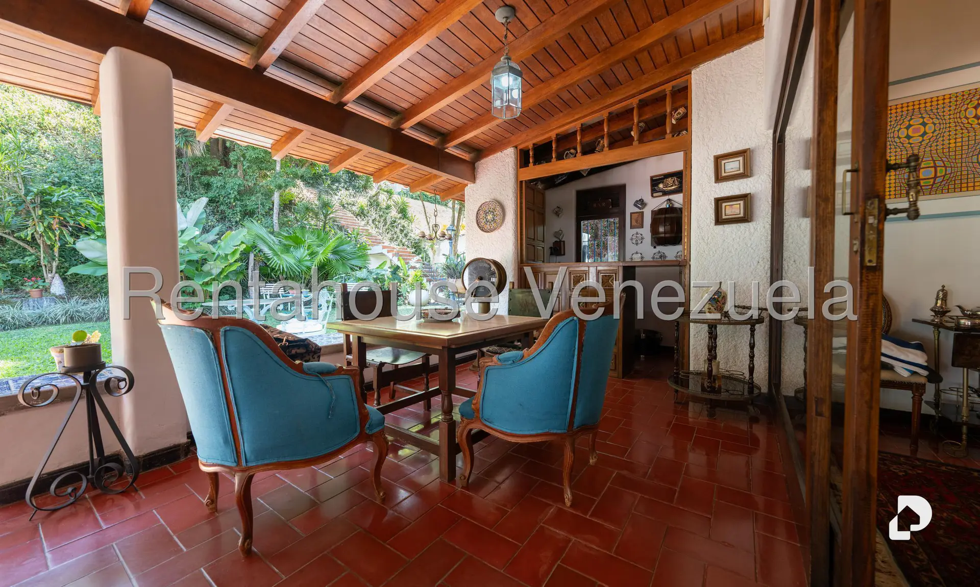 Casa en Cerro Verde, Caracas – 26