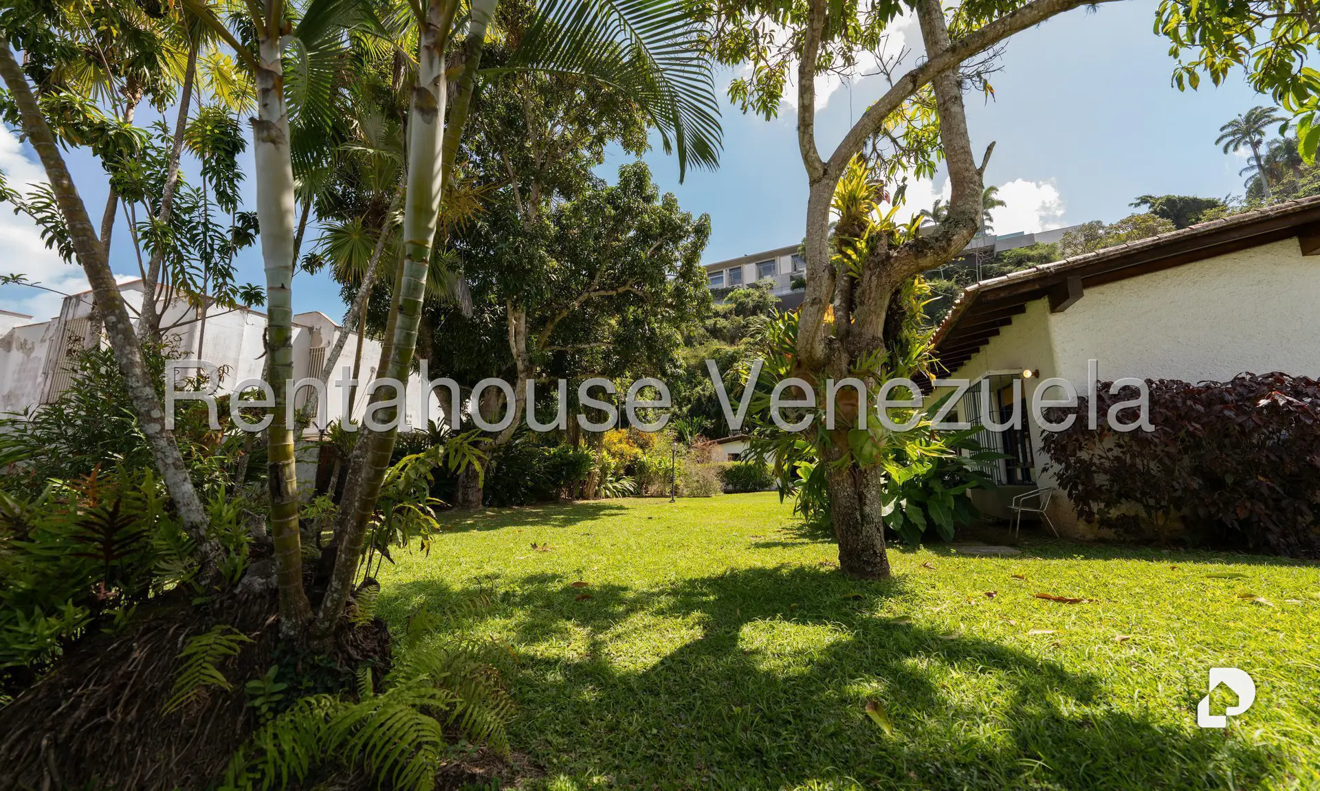Casa en Cerro Verde, Caracas – 40