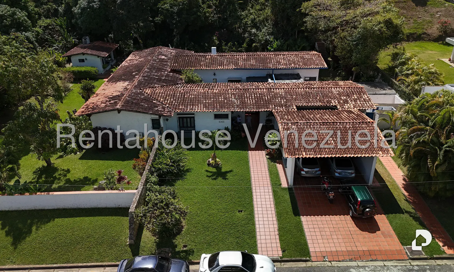 Casa en Cerro Verde, Caracas – 2