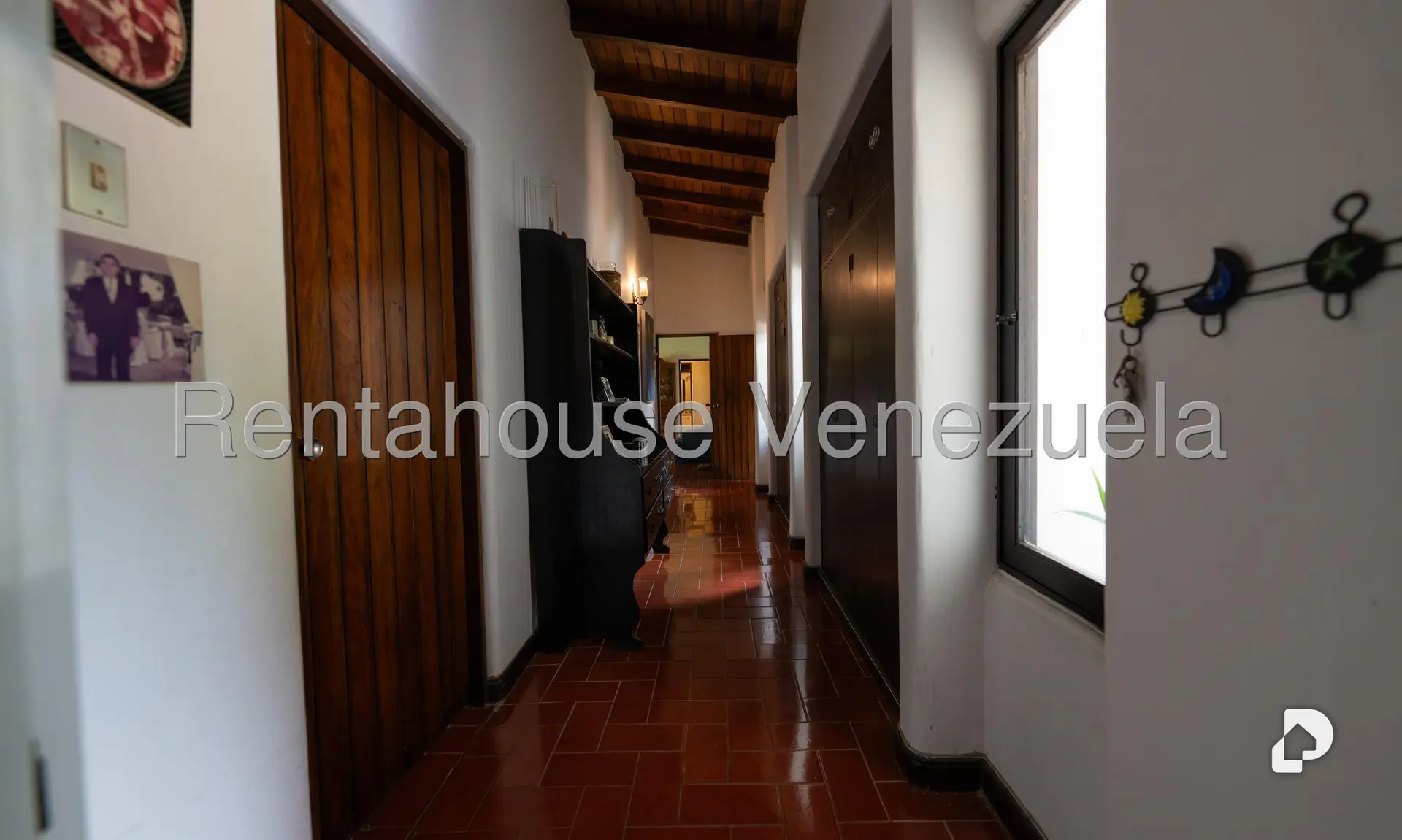 Casa en Cerro Verde, Caracas – 18