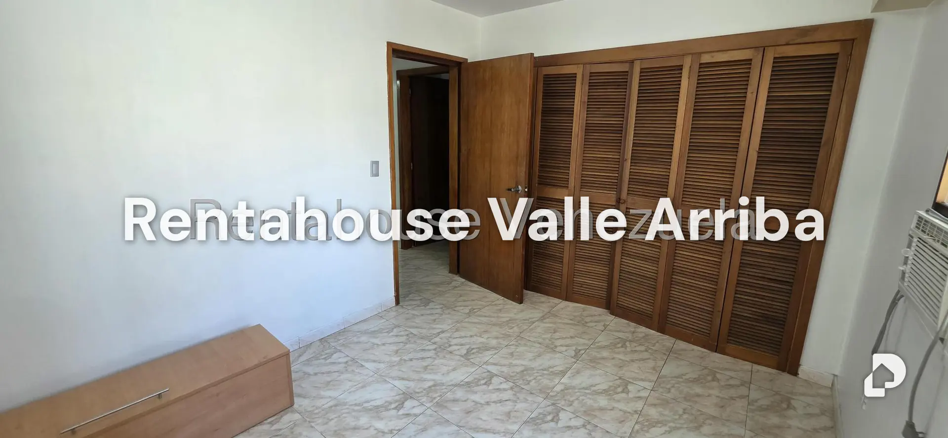 Apartamento en Los Cortijos de Lourdes, Caracas – 25