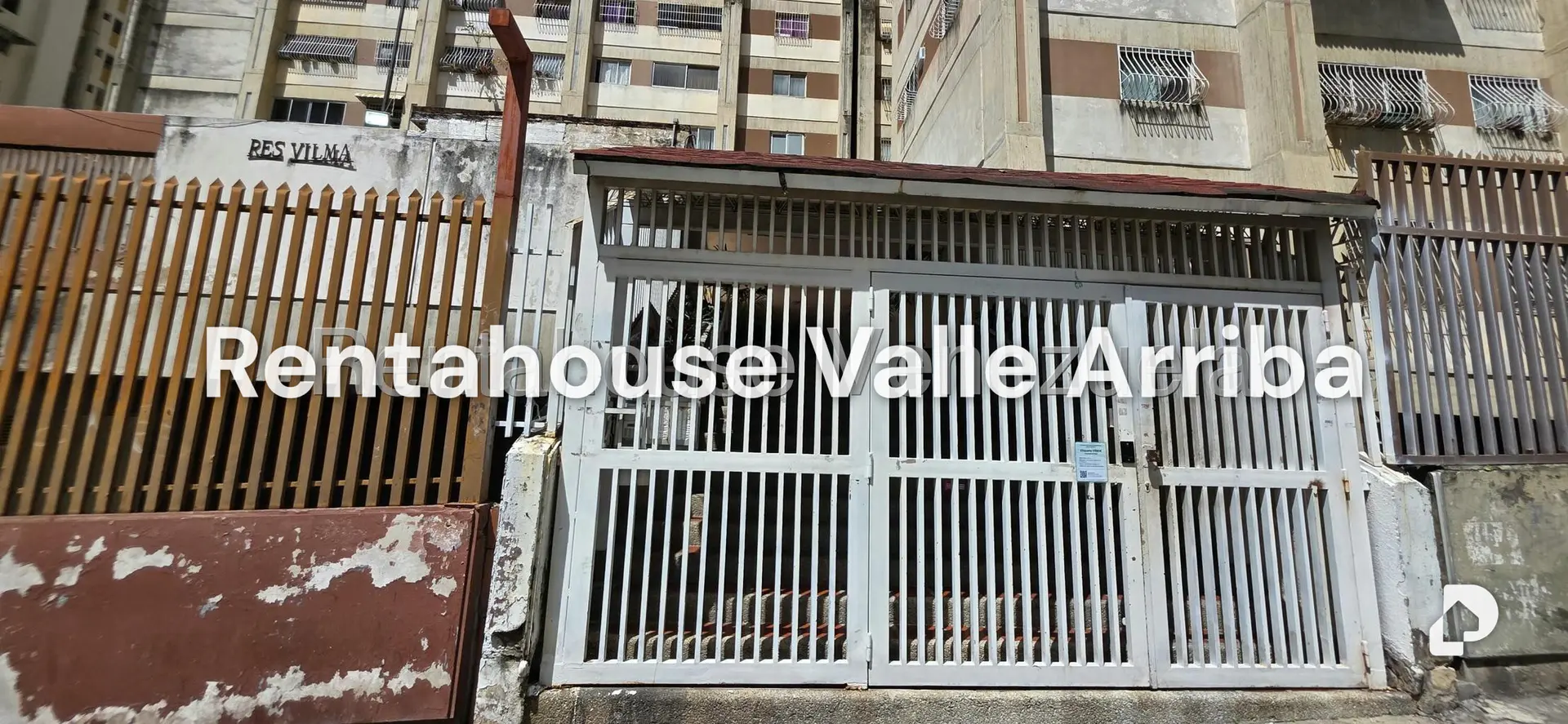 Apartamento en Los Cortijos de Lourdes, Caracas – 3