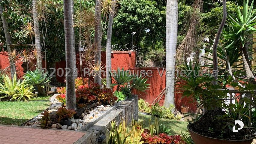 Casa en Cumbres de Curumo, Caracas – 3