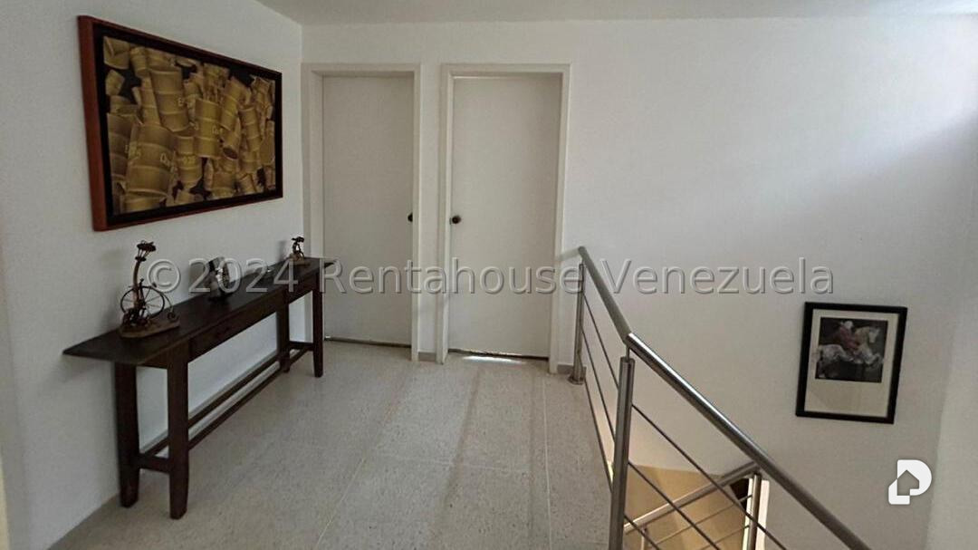 Casa en Cumbres de Curumo, Caracas – 16